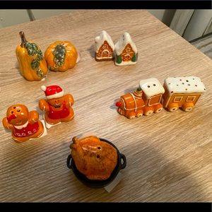 Seasonal Salt n Pepper Shakers